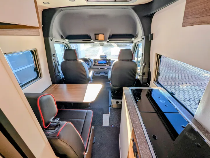 Fahrzeugbild Bürstner Habiton HM 6.0 AUTOMATIK,17 ZOLL AUFSTELLDACH #6