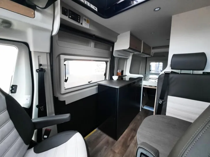 Fahrzeugbild Sunlight Camper Van Cliff 600 X RT Verfüg./Sparen Sie 6.901,- € #7