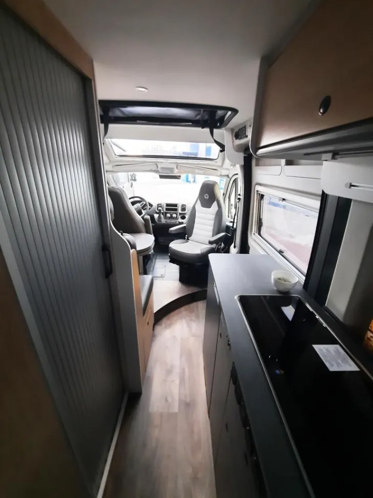 Fahrzeugbild Sunlight Camper Van Cliff 600 X RT Verfüg./Sparen Sie 6.901,- € #4