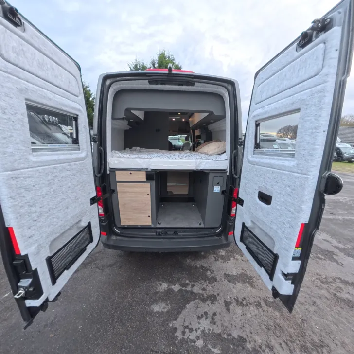 Fahrzeugbild Dethleffs Globetrail 600 DR Performance #8