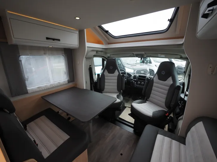 Fahrzeugbild Sunlight T 67 Adventure Edition #5