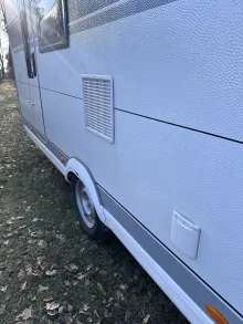 Fahrzeugbild Hobby De Luxe 490 KMF #11