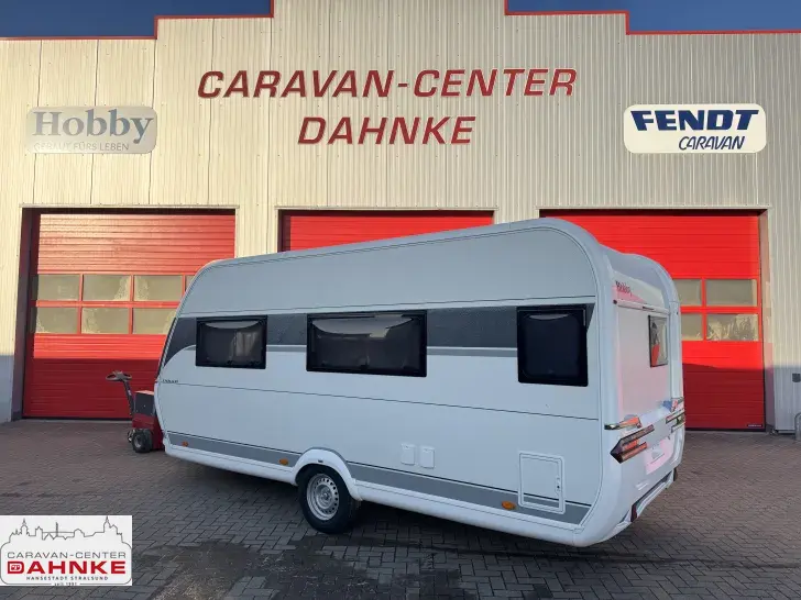 Fahrzeugbild Hobby Excellent 460 SL Autark, City Wasser #1