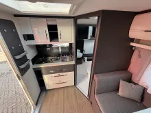 Fahrzeugbild Hobby Excellent 460 SL Autark, City Wasser #6