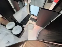 Fahrzeugbild Hobby Excellent 460 SL Autark, City Wasser #8