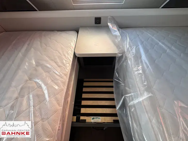 Fahrzeugbild Hobby Excellent 460 SL Autark, City Wasser #11