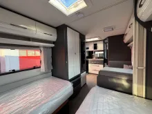 Fahrzeugbild Hobby Excellent 460 SL Autark, City Wasser #12