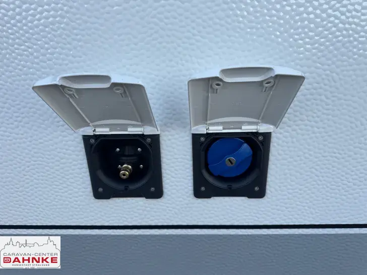 Fahrzeugbild Hobby Excellent 460 SL Autark, City Wasser #15