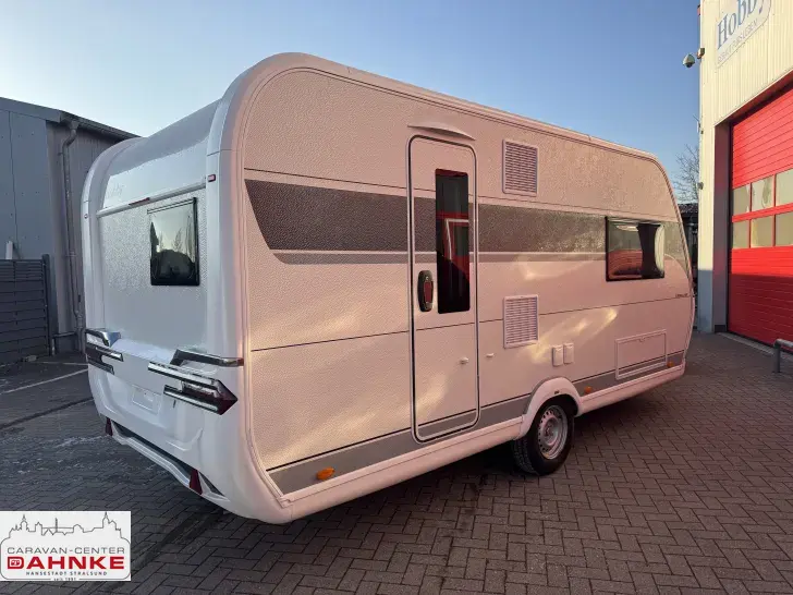 Fahrzeugbild Hobby Excellent 460 SL Autark, City Wasser #16