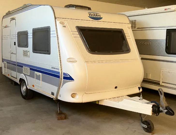 Fahrzeugbild Hobby De Luxe 400 SF sehr gepflegt #1