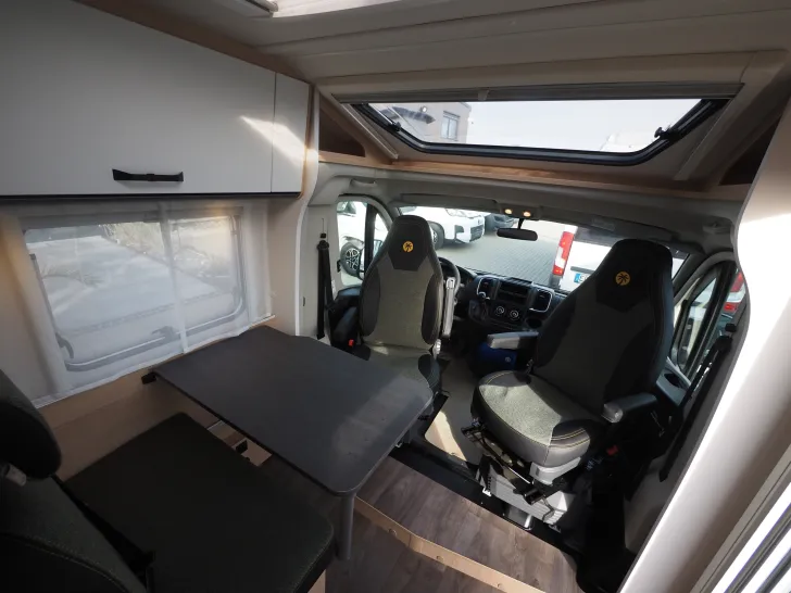 Fahrzeugbild Sunlight V 66 Adventure Edition, Automatik, Modell 2026 #5