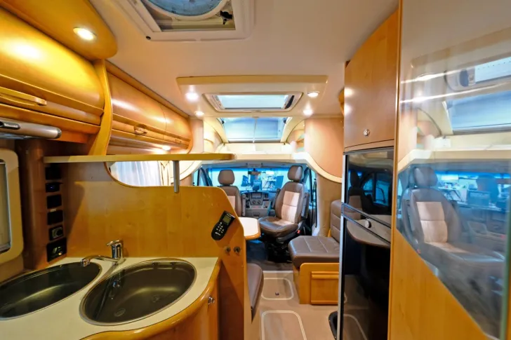 Fahrzeugbild Rapido 7066 DF/Einzelbetten/Solar/Klima/Preisgarantie #10