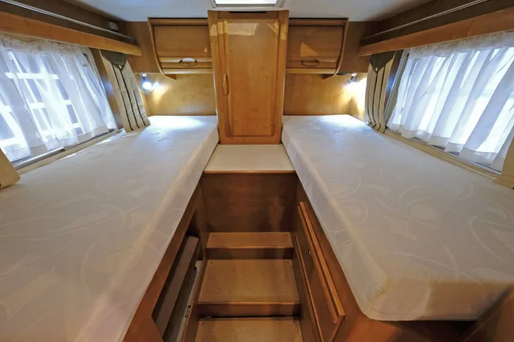 Fahrzeugbild Rapido 7066 DF/Einzelbetten/Solar/Klima/Preisgarantie #12