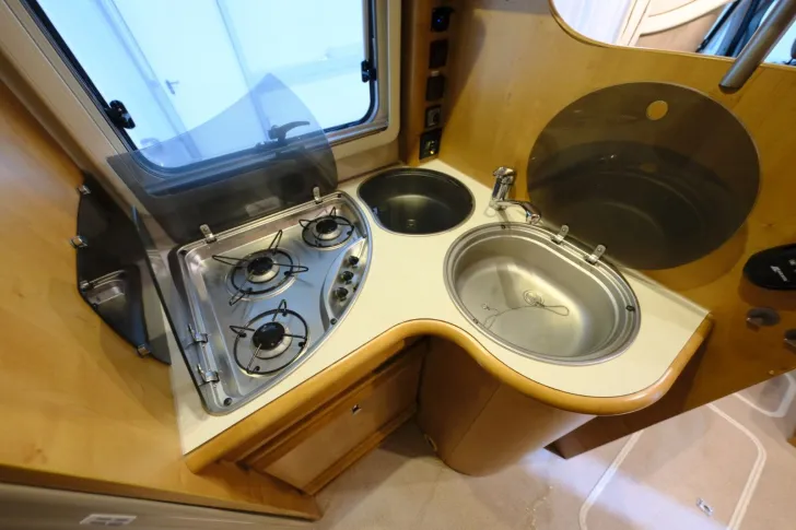 Fahrzeugbild Rapido 7066 DF/Einzelbetten/Solar/Klima/Preisgarantie #14