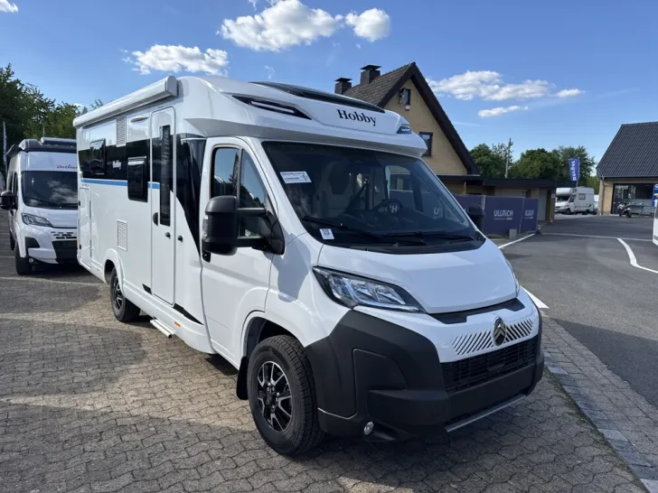 Fahrzeugbild Hobby OnTour C 700 GQ #1