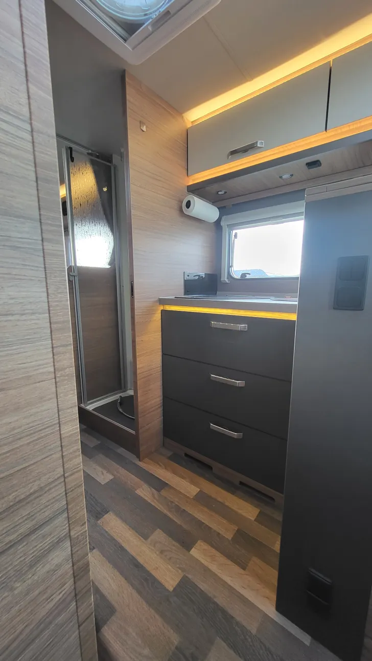 Ohne Titel Weinsberg CaraCore 700 MEG Automatik