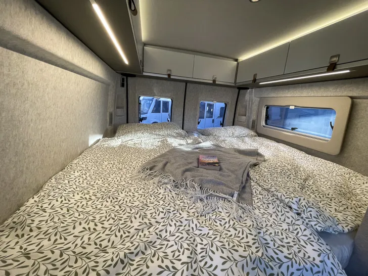 Fahrzeugbild Hymer Yosemite *Aufstelldach*Dieselheizung* #33