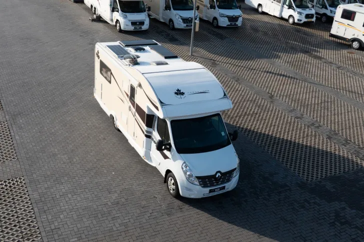 Fahrzeugbild Ahorn Camp Canada TE plus *Hubbett*SAT*TV*3 x Solar* #2