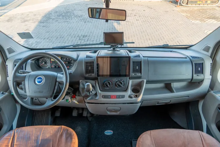 Fahrzeugbild Eura Mobil A820 EB 3*Solar*Sat*TV*Händler o. Export* #7
