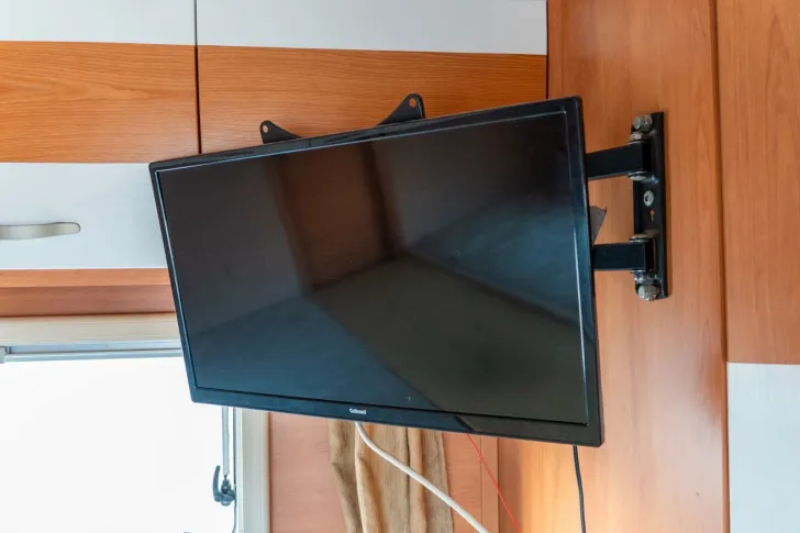 Fahrzeugbild Eura Mobil A820 EB 3*Solar*Sat*TV*Händler o. Export* #14