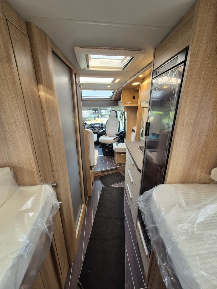 Fahrzeugbild Knaus SKY TI 650 MEG -IC Line- #33