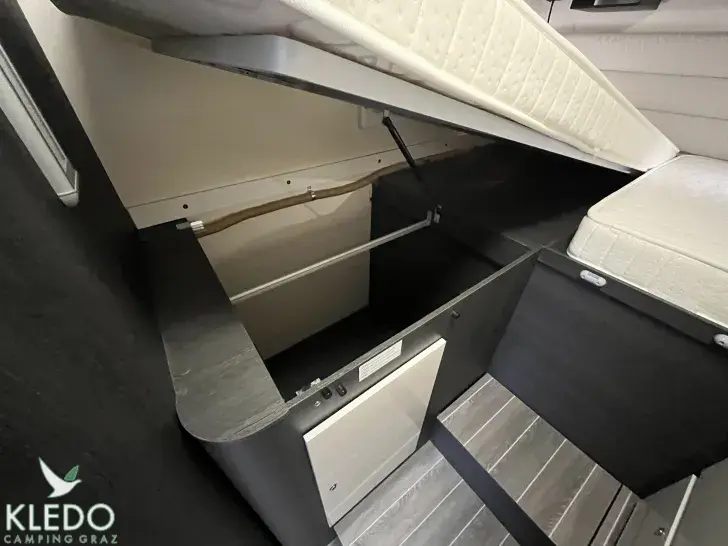 Fahrzeugbild Roller Team Kronos 285 P #23