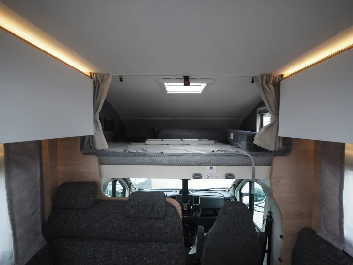 Fahrzeugbild Dethleffs XL Family A-7872, LED, Navi/Kam., Markise, Aut. #10