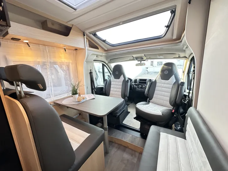 Fahrzeugbild Sunlight V 67S ADVENTURE EDITION 1.800 € geschenkt #8