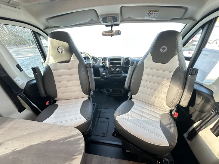 Fahrzeugbild Sunlight T 68 Adventure Edition 3.000 € geschenkt #10
