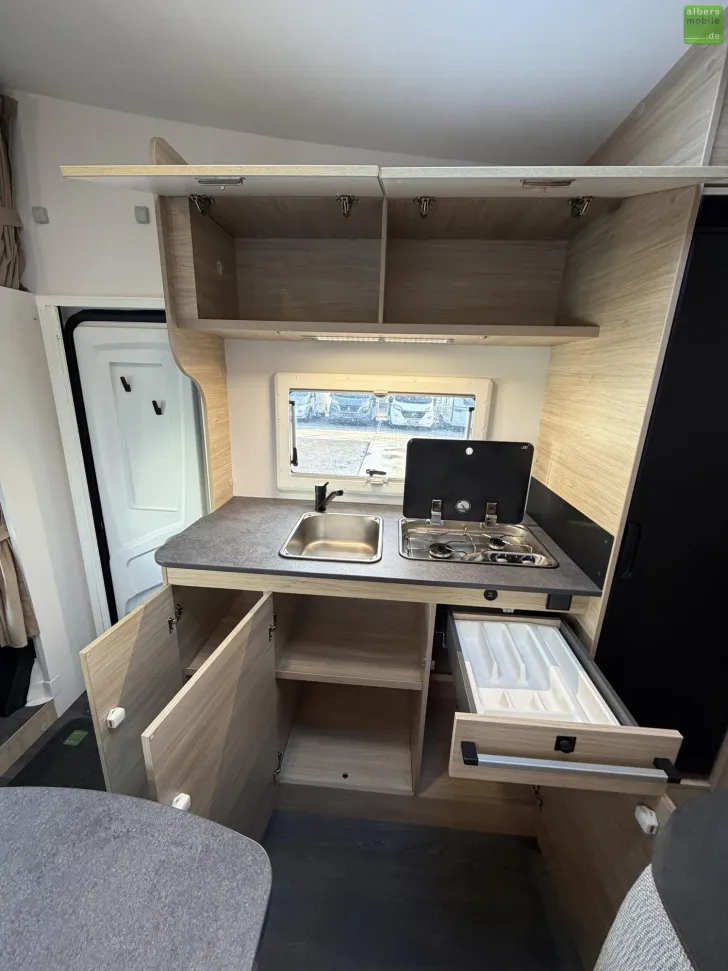 Fahrzeugbild Challenger Alkoven C387 Start Edition 6-Schlafplätze Solar #16