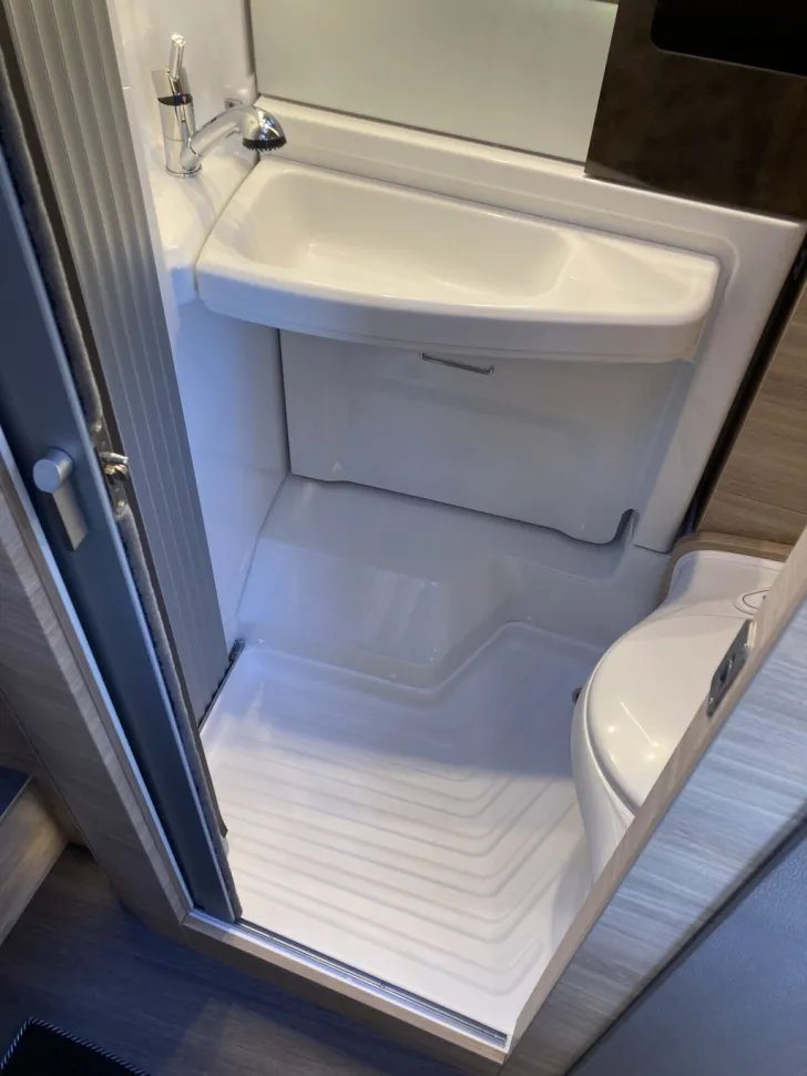 Fahrzeugbild Knaus VAN TI PLUS 650 MEG PLAT.SEL. Allrad #21