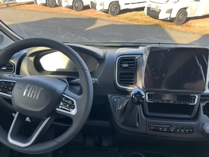 Fahrzeugbild Carado T 459 #13