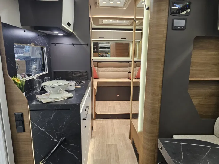 Fahrzeugbild Benimar Mileo M282 NEUHEIT / RUNDSITZGRUPPE HECK #26