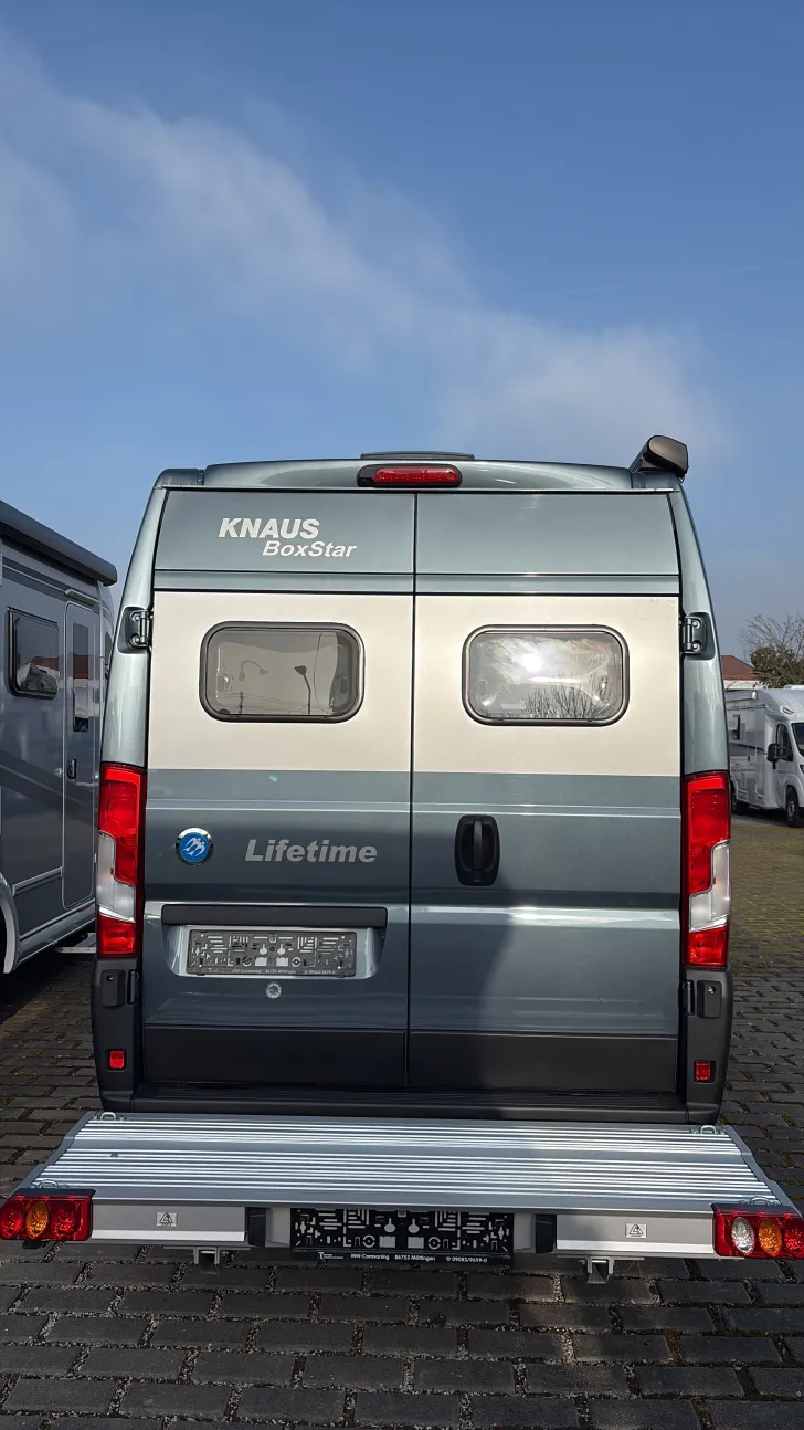Frontal Hinten Knaus BoxStar 600 ME