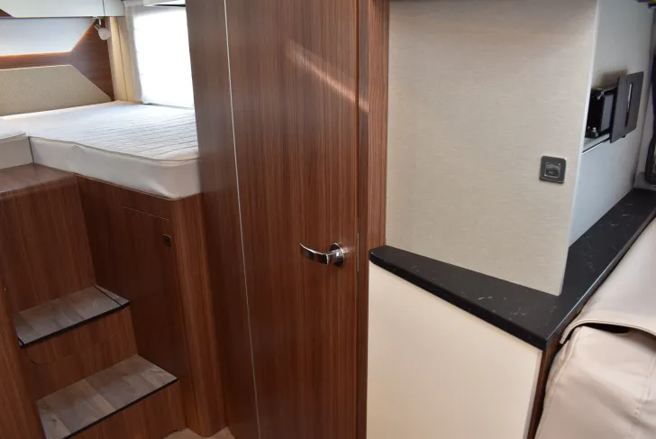 Fahrzeugbild Hymer B-Klasse MC T 580 Mercedes, Automatik, Distronic #16