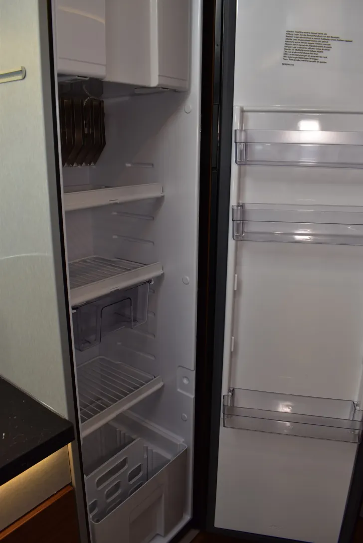 Fahrzeugbild Hymer B-Klasse MC T 580 Mercedes, Automatik, Distronic #23