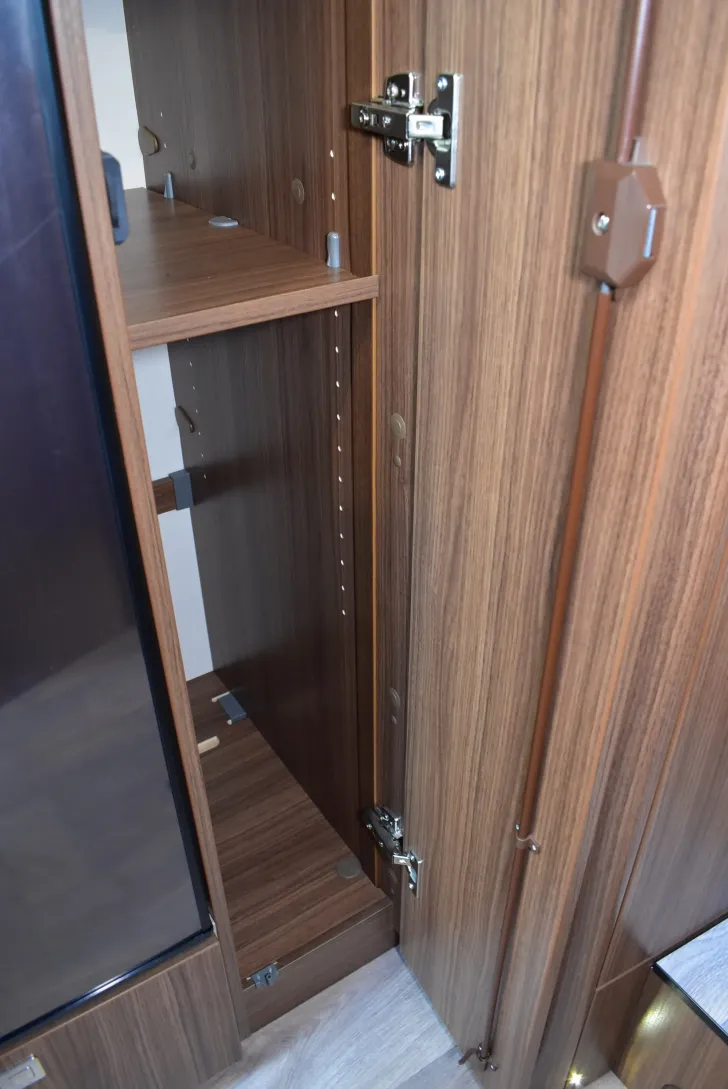 Fahrzeugbild Hymer B-Klasse MC T 580 Mercedes, Automatik, Distronic #26