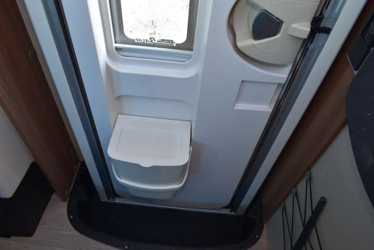 Fahrzeugbild Hymer B-Klasse MC T 580 Mercedes, Automatik, Distronic #31