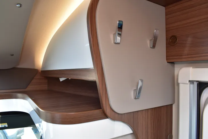 Fahrzeugbild Hymer B-Klasse MC T 580 Mercedes, Automatik, Distronic #34