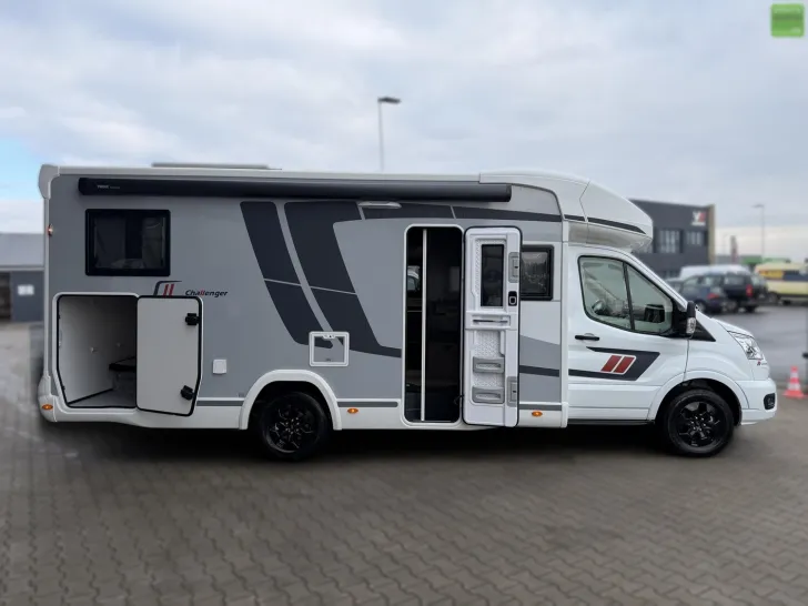 Fahrzeugbild Challenger Teilintegriert Graphite Edition 317 Drive 2026 #7