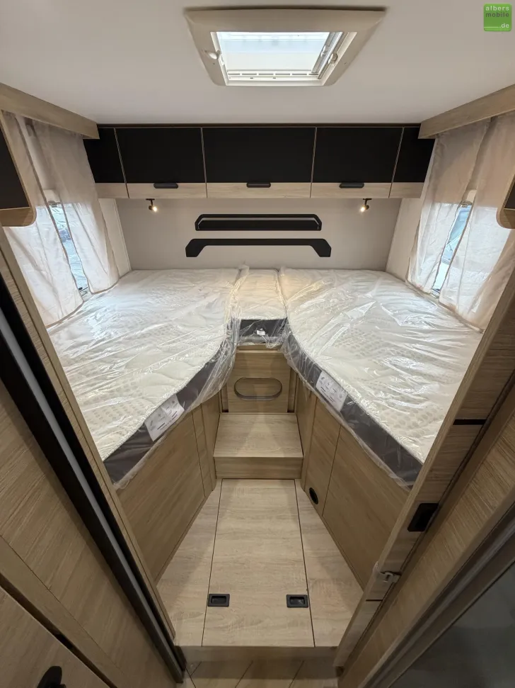 Fahrzeugbild Challenger Teilintegriert Graphite Edition 317 Drive 2026 #18