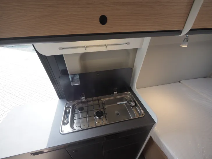 Fahrzeugbild Sunlight CLIFF 600, Sonderedition, Markise, Multimedia #13