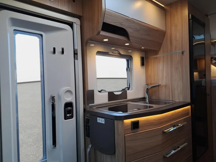 Fahrzeugbild Hymer ML-T 580 Fahrradträger, TV, Sat, div. Pakete #10