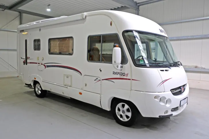 Fahrzeugbild RAPIDO LE RANDANNEUR 9048 DF - Hubbett - Klima #3