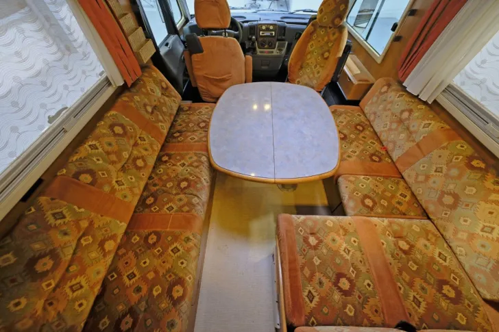 Fahrzeugbild RAPIDO LE RANDANNEUR 9048 DF - Hubbett - Klima #8