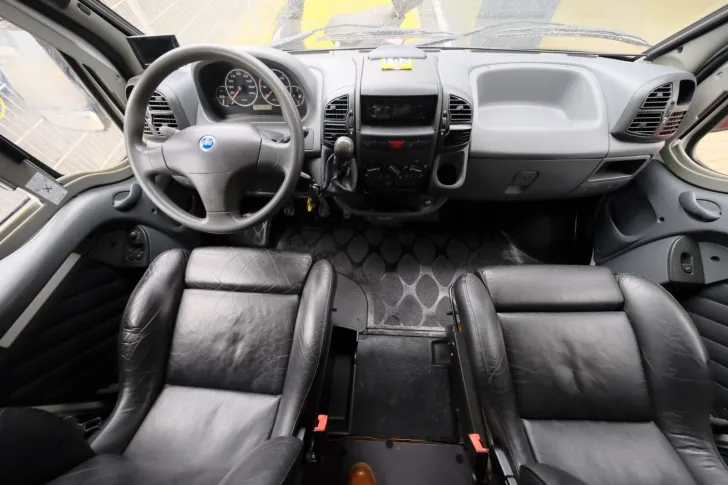 Fahrzeugbild Laika Ecovip R 660/Festbett/Klima/Markise/DPF-Grün #9