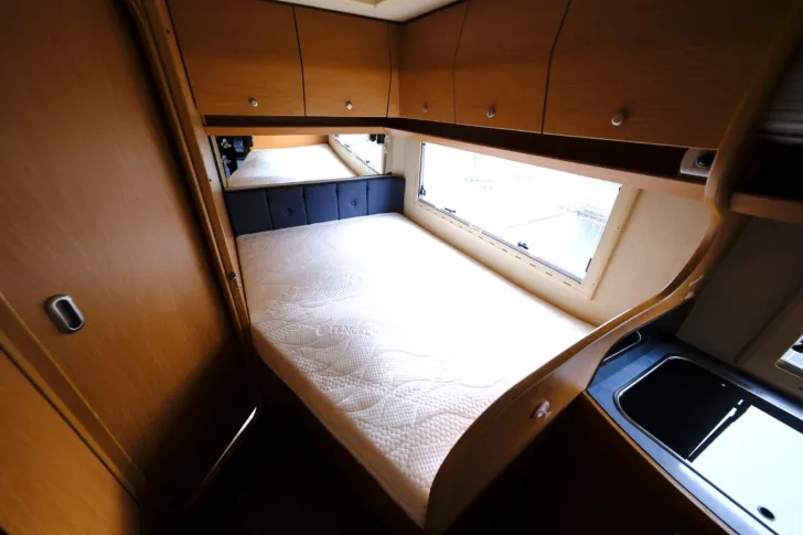 Fahrzeugbild Laika Ecovip R 660/Festbett/Klima/Markise/DPF-Grün #16