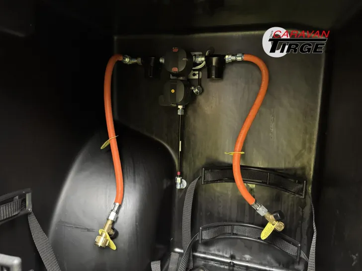 Fahrzeugbild Pössl 2Win R Plus Citroen 165 PS Solar,AHK,Radio,RFK,etc. #8