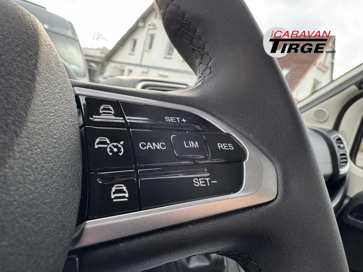 Fahrzeugbild Sunlight Adventure Cliff 600 #12