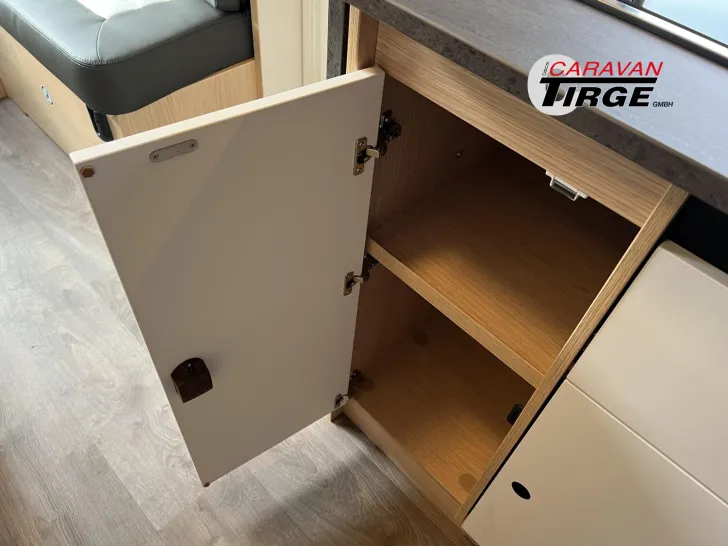 Fahrzeugbild Sunlight Adventure V 67S #22